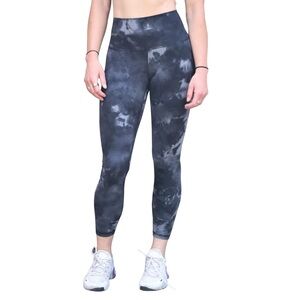 Athletic Stretch Capri Leggings W Pockets
